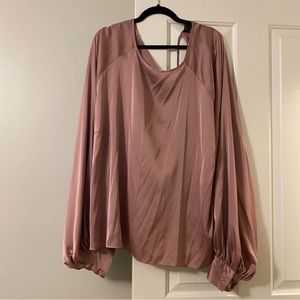 Eloquii size 28 blush/mauve silk top